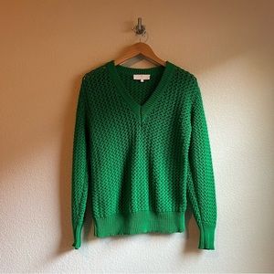 AmiAmalia Kelly Green Organic Cotton Yarn V-neck Sweater, size S